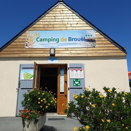 Ambon Camping De Brouel מראה חיצוני תמונה
