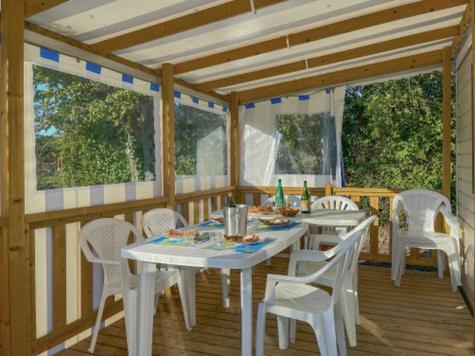Ambon Camping De Brouel מראה חיצוני תמונה